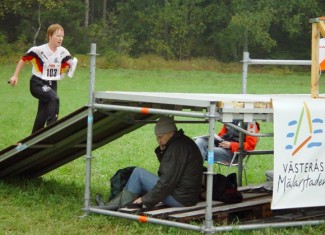 "Hochstand Oben" - Gunda Fischer am Sichtposten nach zwei Drittel der Strecke.