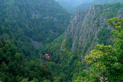 Blick vom Hexentanzplatz ins Bodetal