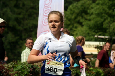 Anna Biller gewinnt die Damen-Elite.