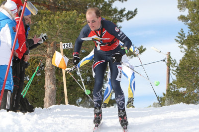 Lars Moholt erlöst die Norweger mit seiner Goldmedaille über die Langdistanz. Das letzte Herren-Einzel-Gold für Norwegen liegt 23 Jahre zurück, es soll der 1000 Weltmeistertitel für Norwegen seit Statisitkbeginn 1897 sein.