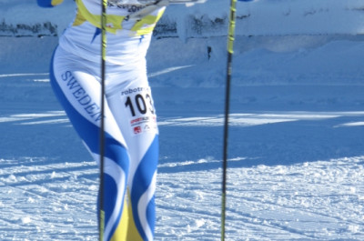 Die Schwedin Tove Alexandersson dominiert die Weltcup-Rennen in Oberwiesenthal und gewinnt nach dem Sprint auch die Mitteldistanz.