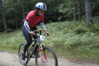 Anke Dannowski durchpflügte den Heide- Sand am schnellsten und gewann den 6. BRL