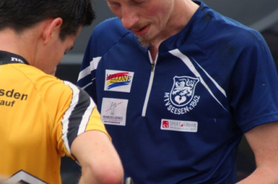 Bjarne Friedrichs bei der Auswertung nach dem Wettkampf.